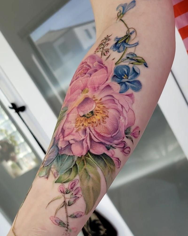 Hoodoo Tattoos - Photo 2